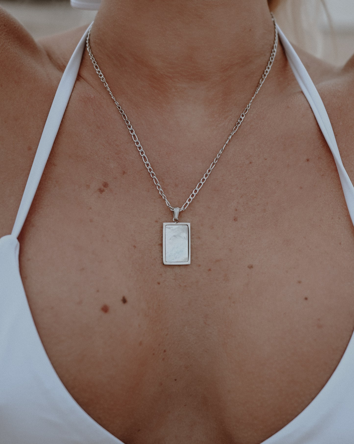 Rectangle Pearly Necklace
